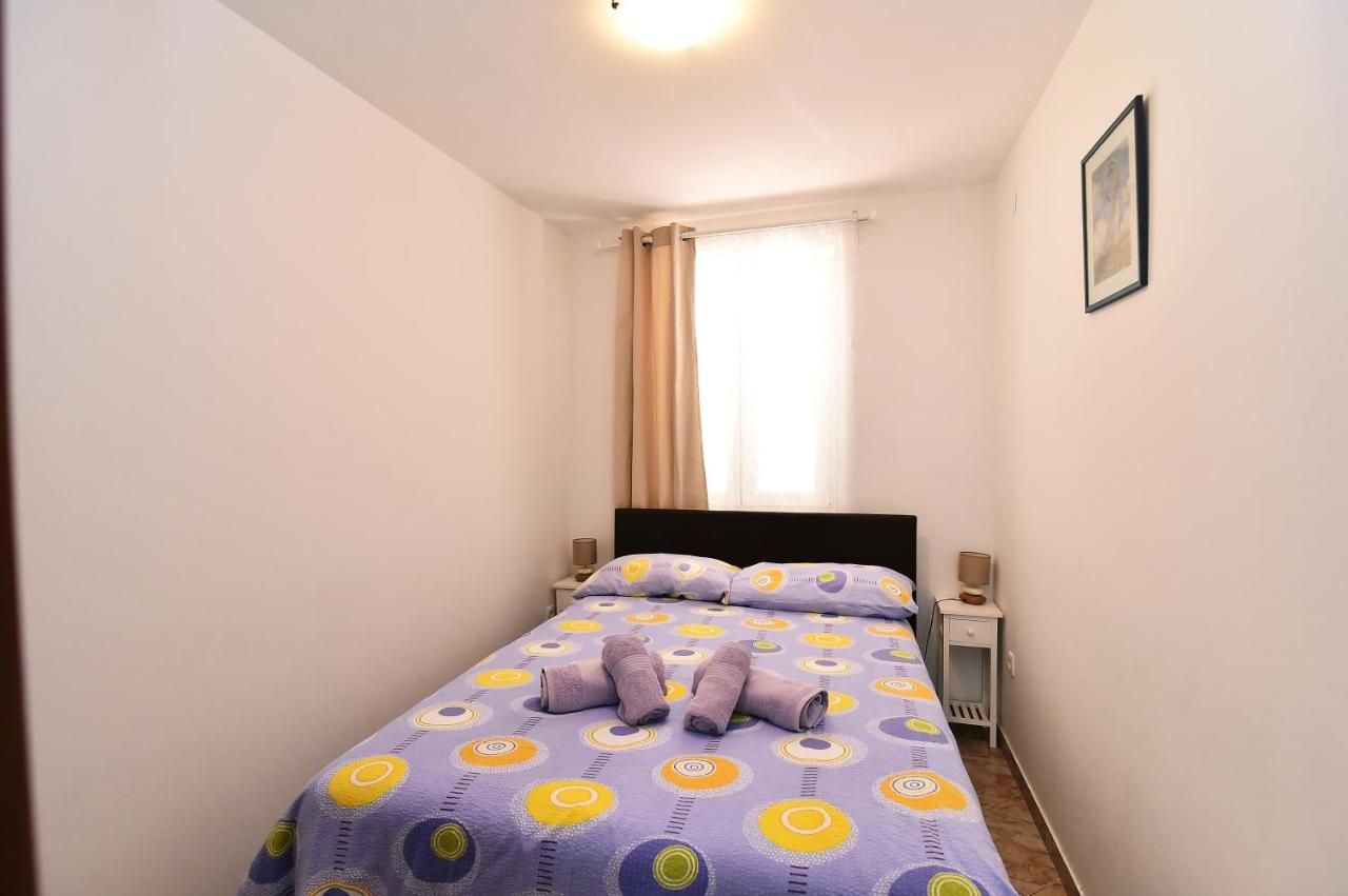 Apartments Luni II 巴斯卡 外观 照片